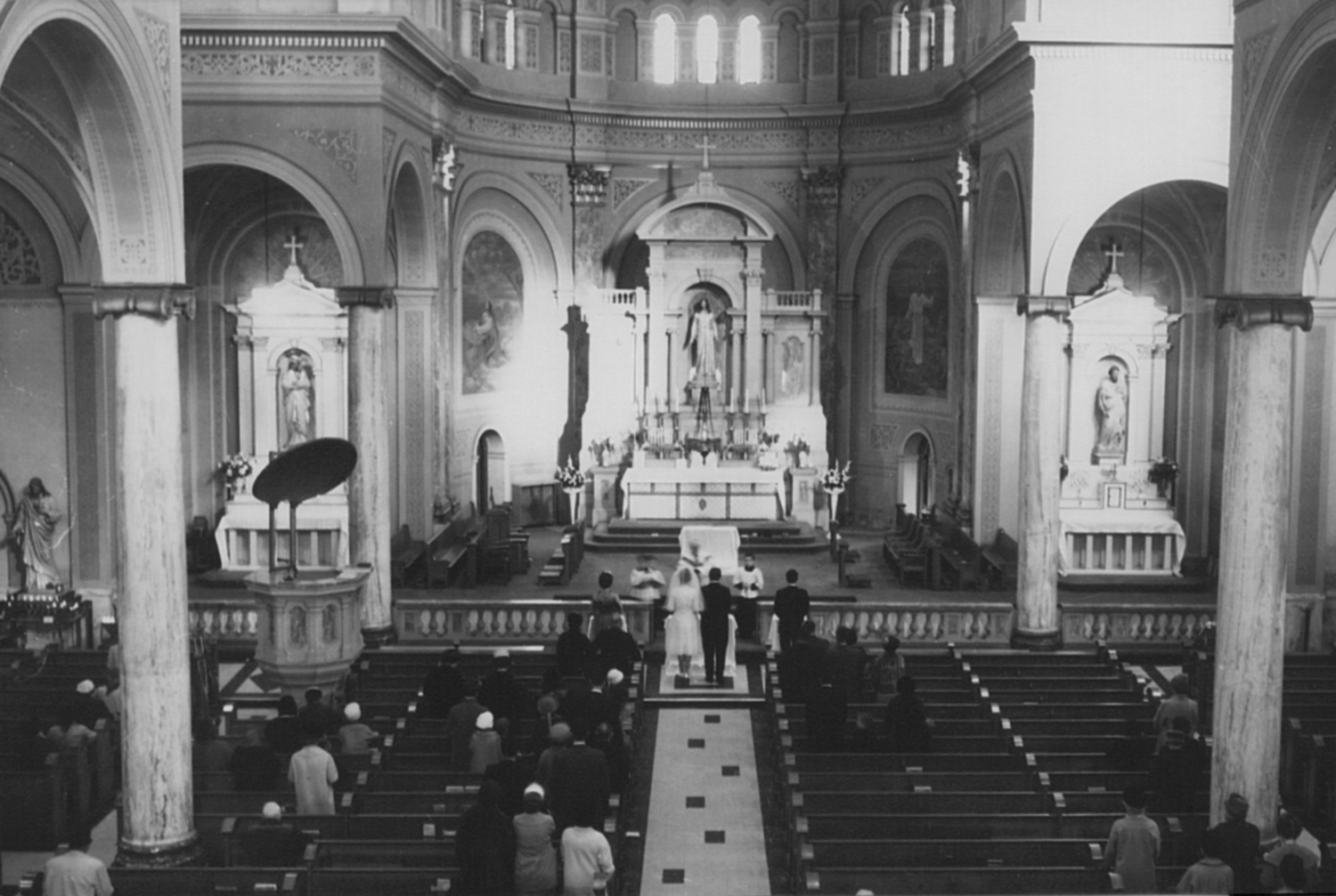 Holy Name Church Inside History